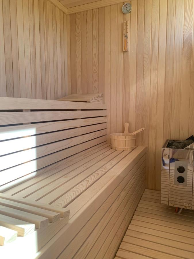 V'S Place - Wooden House With Heated Pool And Outdoor Sauna Otočac 外观 照片